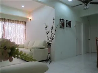 Hometown Stay Malacca Hotel